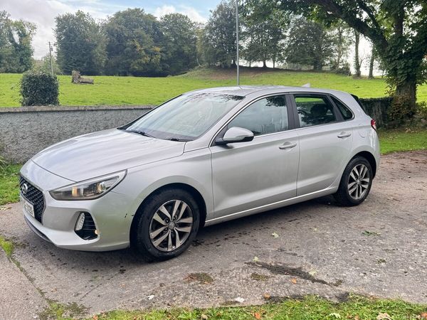Hyundai i30 Hatchback, Diesel, 2018, Silver