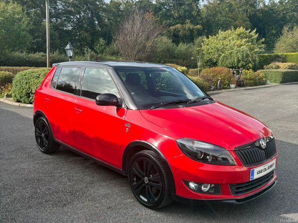 Skoda Fabia Hatchback, Petrol, 2013, Red