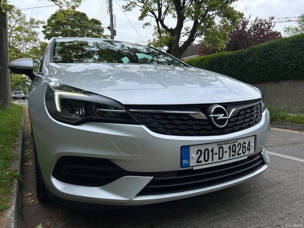 Opel Astra Hatchback, Petrol, 2020, Grey