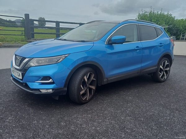 Nissan Qashqai SUV, Diesel, 2017, Blue