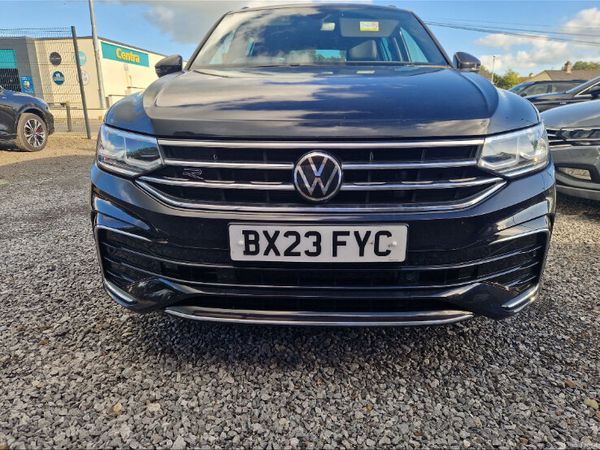 Volkswagen Tiguan SUV, Petrol Hybrid, 2023, Black
