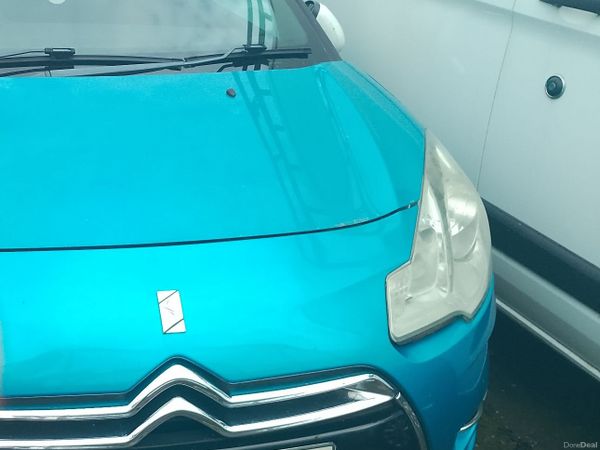 Citroen DS 3 Hatchback, Diesel, 2015, Blue
