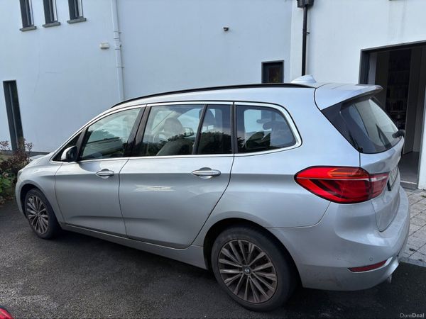 BMW 2-Series Estate/Jeep, Diesel, 2018, Grey
