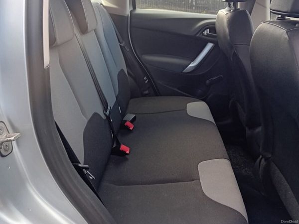 Citroen C3 Hatchback, Petrol, 2010, Silver