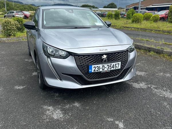 Peugeot 208 Hatchback, Electric, 2023, Grey