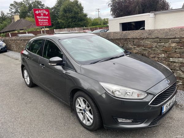 Ford Focus Hatchback, Diesel, 2015, Grey