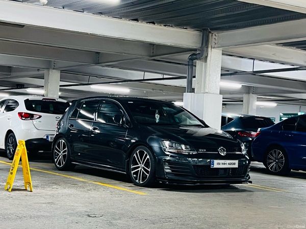 Volkswagen Golf Hatchback, Diesel, 2015, Grey
