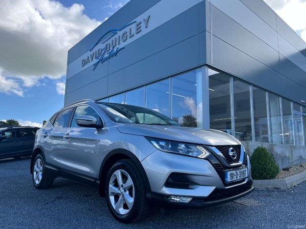 Nissan Qashqai MPV, Diesel, 2019, Grey