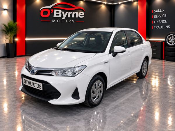 Toyota Corolla Saloon, Petrol Hybrid, 2020, White