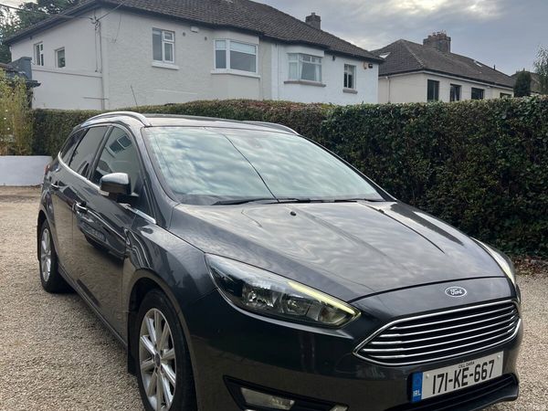 Ford Focus Estate, Petrol, 2017, Grey