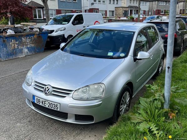 Volkswagen Golf Hatchback, Petrol, 2008, Silver