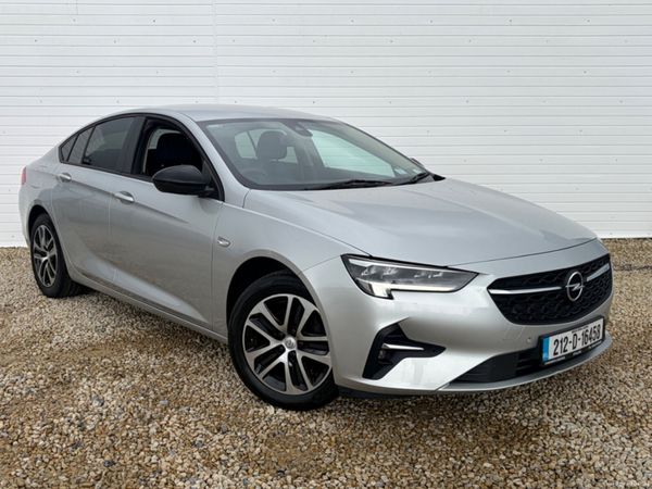 Opel Insignia Hatchback, Diesel, 2021, Grey