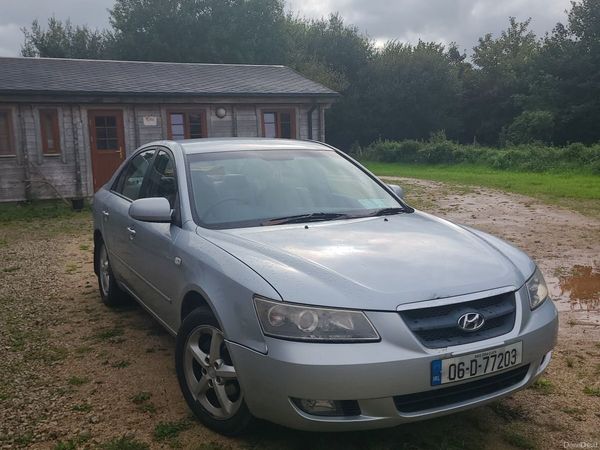 Hyundai Sonata Saloon, Petrol, 2006, Silver
