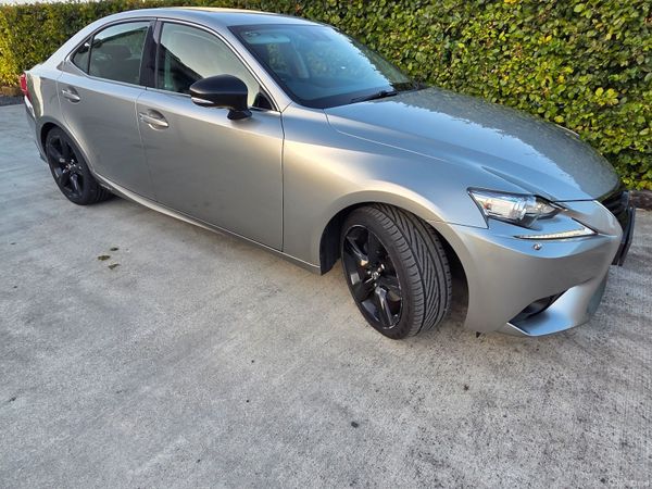 Lexus IS Saloon, Petrol Hybrid, 2016, Silver