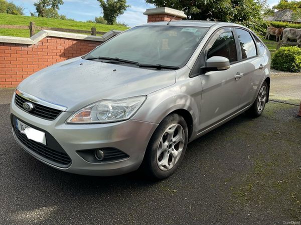 Ford Focus Hatchback, Diesel, 2010, Silver
