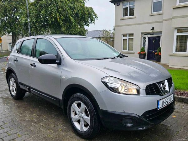 Nissan Qashqai Hatchback, Diesel, 2010, Silver