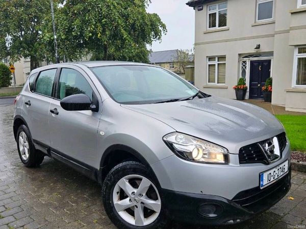 Nissan Qashqai Hatchback, Diesel, 2010, Silver