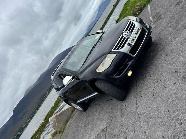 Volkswagen Touareg SUV, Diesel, 2008, Black