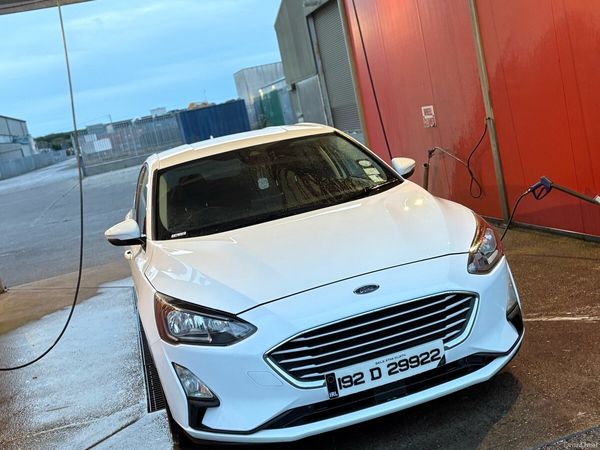 Ford Focus Hatchback, Diesel, 2019, White