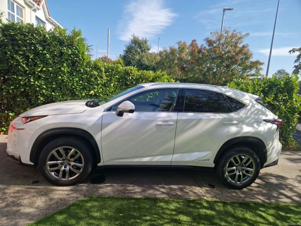 Lexus NX SUV, Petrol Hybrid, 2015, White