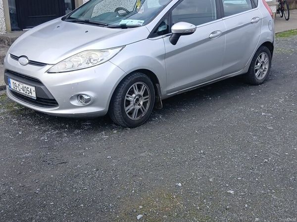 Ford Fiesta Hatchback, Diesel, 2009, Silver