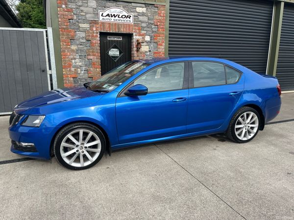 Skoda Octavia Saloon, Diesel, 2017, Blue