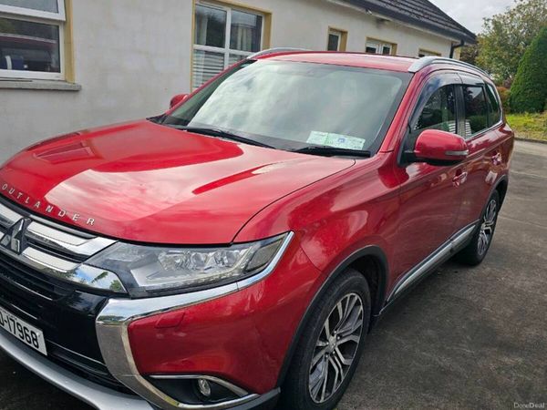 Mitsubishi Outlander SUV, Diesel, 2017, Red