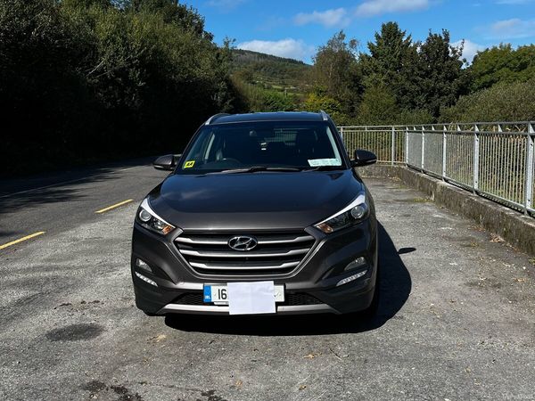 Hyundai Tucson SUV, Diesel, 2016, Bronze