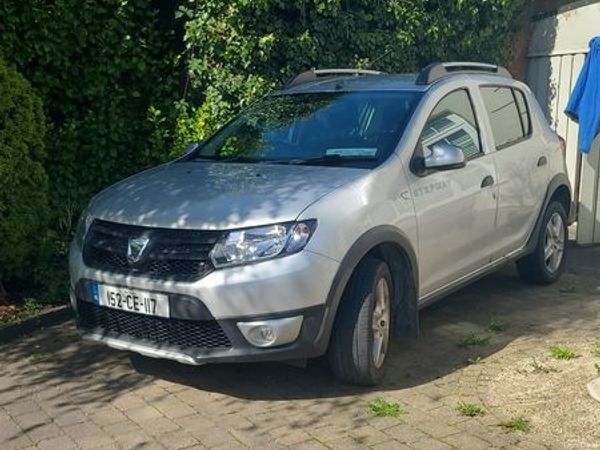 Dacia Sandero Stepway Hatchback, Diesel, 2015, Silver