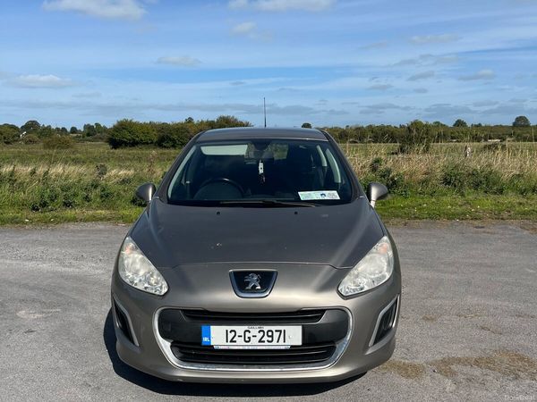 Peugeot 308 MPV, Diesel, 2012, Grey