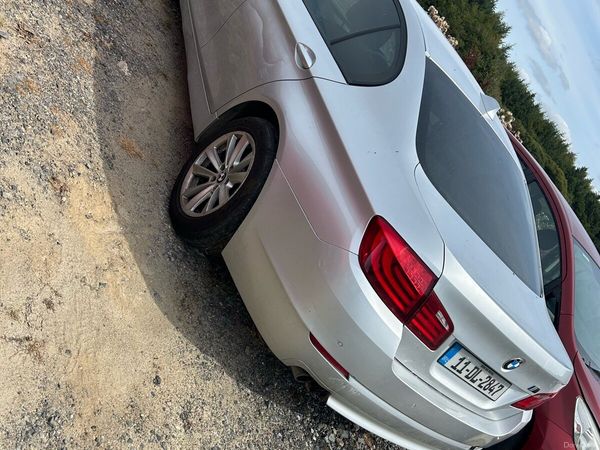 BMW 5-Series Saloon, Diesel, 2011, Silver