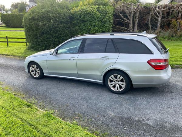 Mercedes-Benz E-Class Estate, Diesel, 2011, Silver