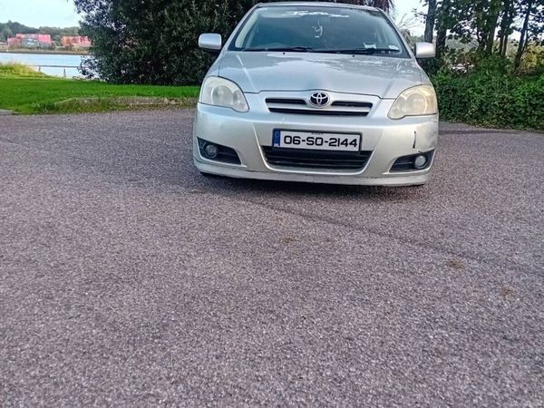 Toyota Corolla Hatchback, Petrol, 2006, Silver