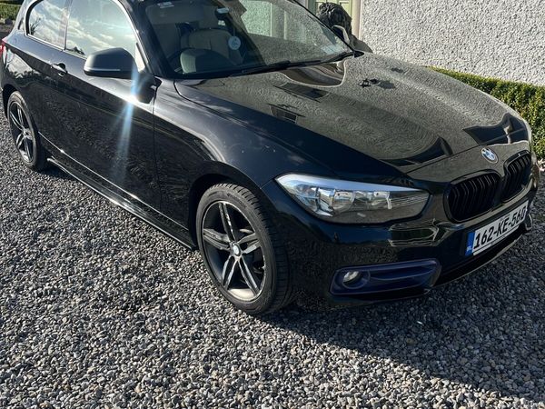 BMW 1-Series Hatchback, Diesel, 2016, Black