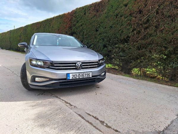 Volkswagen Passat Saloon, Diesel, 2021, Grey
