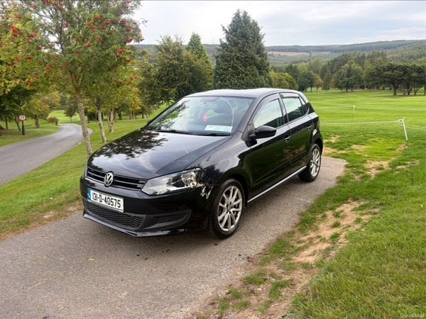Volkswagen Polo Hatchback, Petrol, 2013, Black