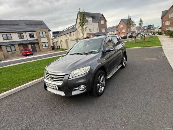 Toyota RAV4 SUV, Diesel, 2010, Grey