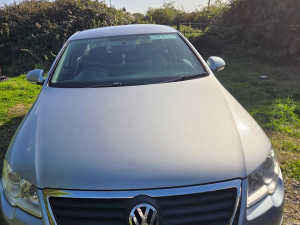 Volkswagen Passat Saloon, Diesel, 2006, Blue