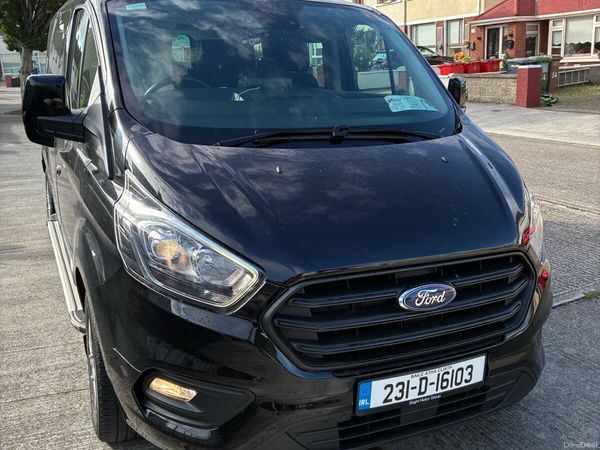 Ford Transit Custom MPV, Diesel, 2023, Black