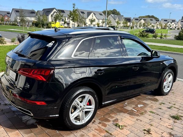 Audi Q5 SUV, Diesel, 2017, Black