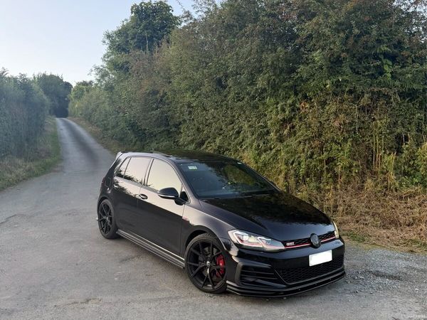 Volkswagen Golf Hatchback, Petrol, 2019, Black