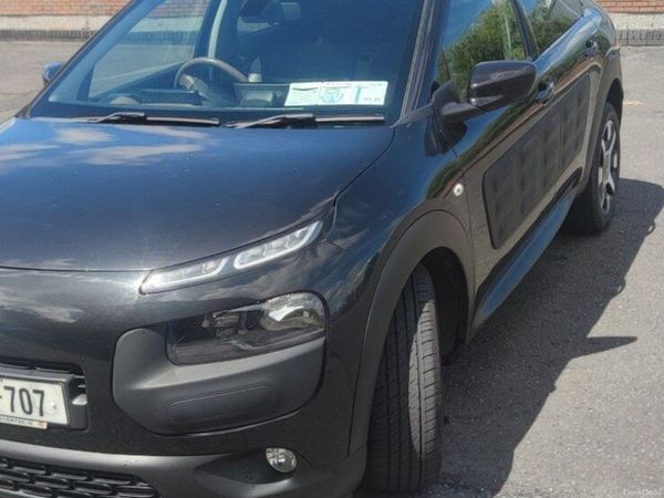 Citroen C4 Cactus Hatchback, Diesel, 2017, Black