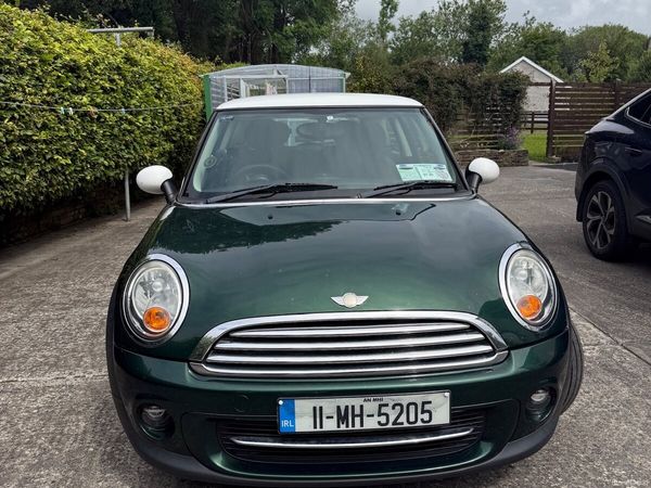 Mini Cooper Hatchback, Petrol, 2011, Green