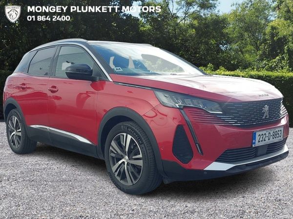 Peugeot 3008 MPV, Petrol, 2023, Red
