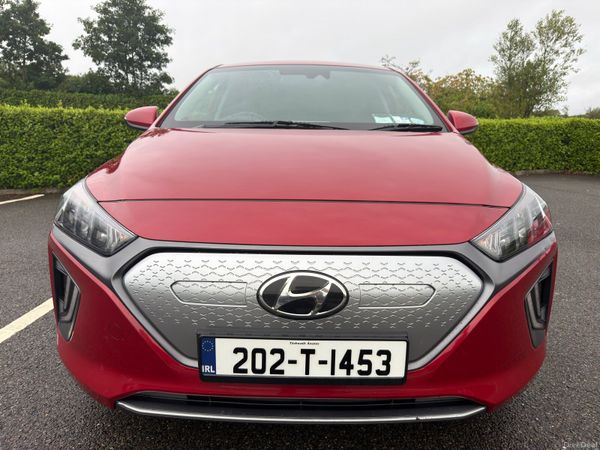 Hyundai IONIQ Hatchback, Electric, 2020, Red