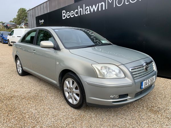 Toyota Avensis Saloon, Petrol, 2004, Green