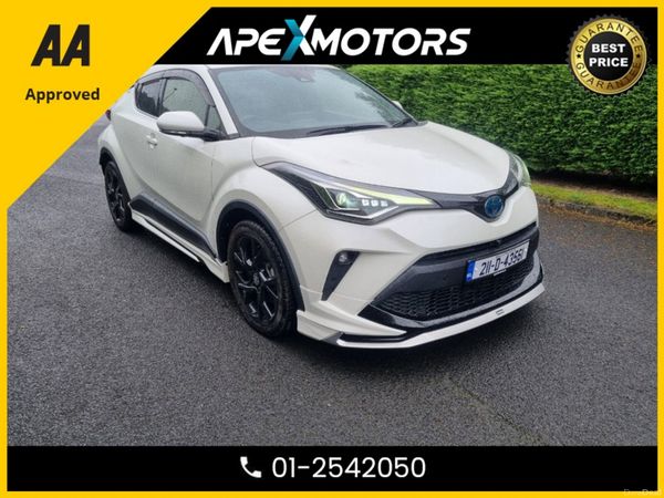 Toyota C-HR SUV, Petrol Hybrid, 2021, White