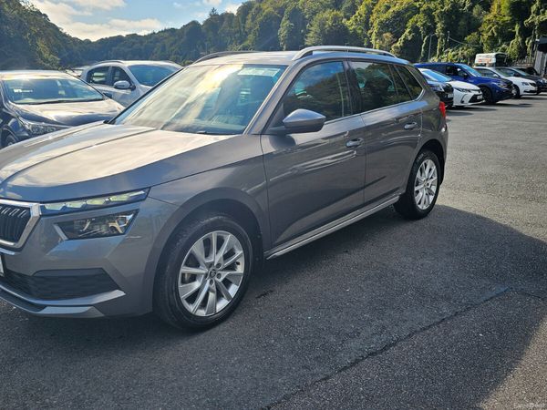 Skoda Kamiq Hatchback, Petrol, 2022, Grey