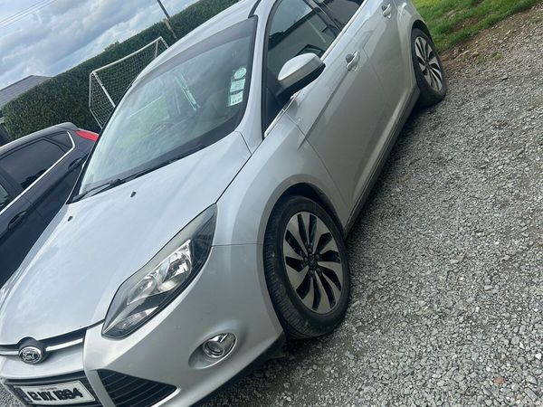 Ford Focus Hatchback, Diesel, 2012, Silver