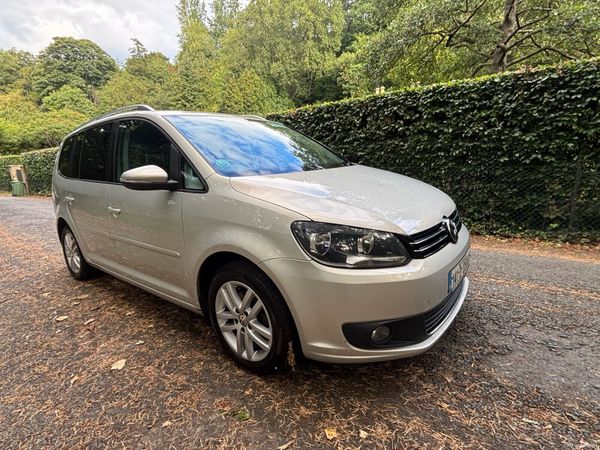 Volkswagen Touran MPV, Diesel, 2014, Silver